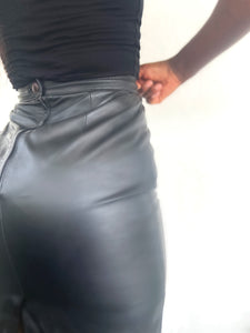 Luxe Leather-Black Leather Pencil Skirt