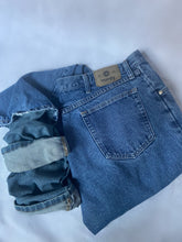 Load image into Gallery viewer, Luxe Extended Denim- 38
